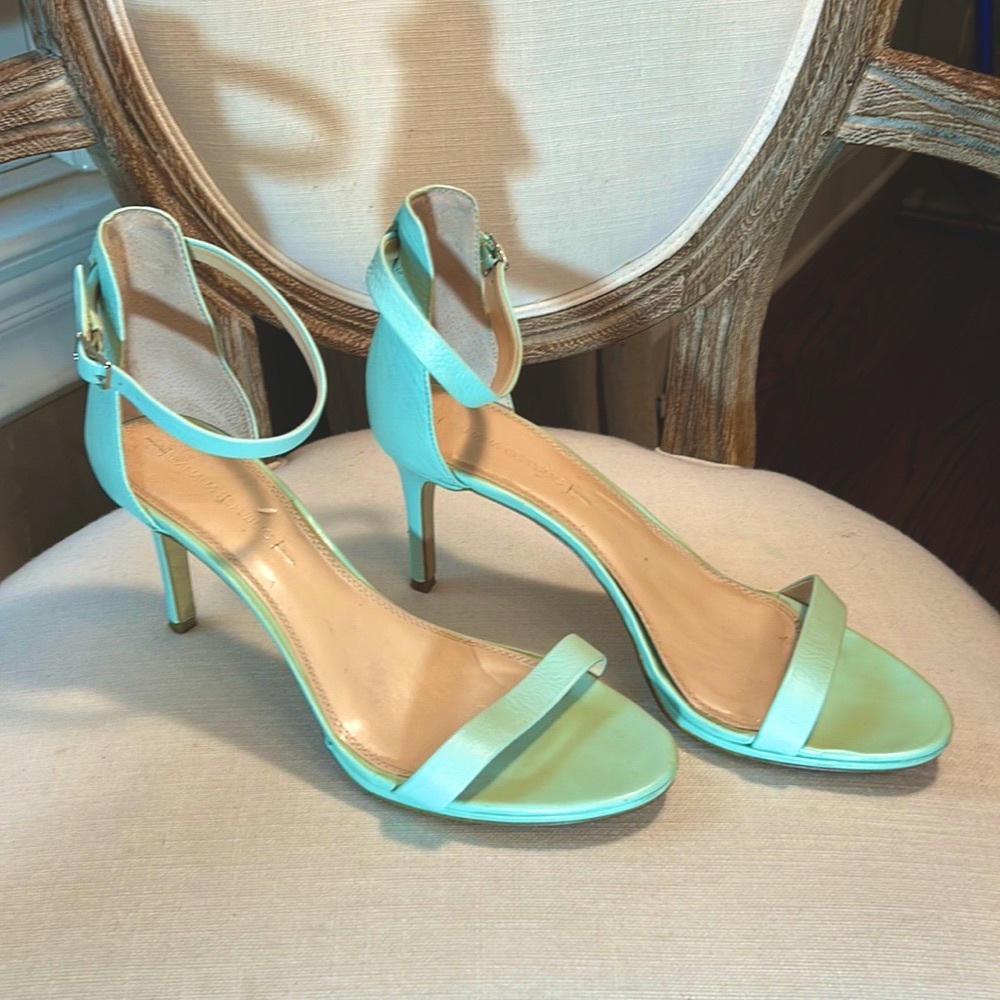 Banana Republic JAYLEN Strappy Ankle High Heel Sandal. Mint/Menthe. Size 10